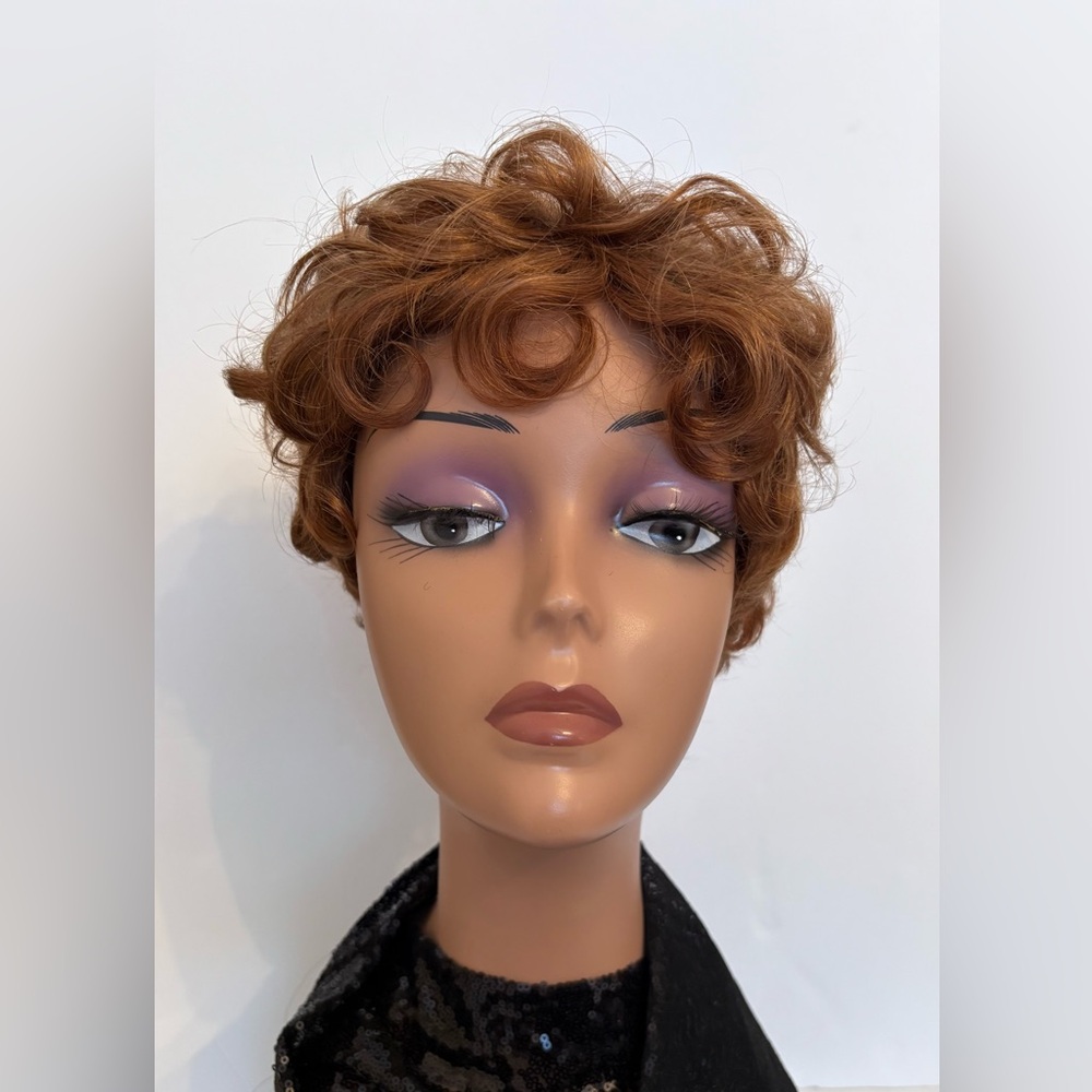NWT VTG Style 1920s Short Flapper Bob Wig Auburn Curly Fringe Realistic OS
